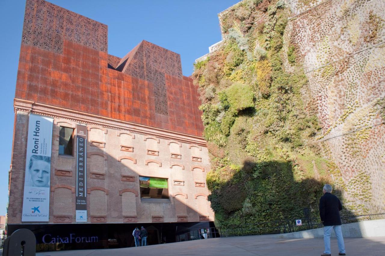 Loft De Lujo A Pasos Del Prado Lägenhet Madrid Exteriör bild